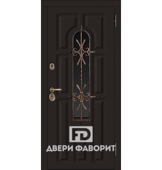 дверь в коттедж со стеклом и ковкой, отделанная черным мдф