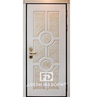 металлическая дверь отделана белым виноритом