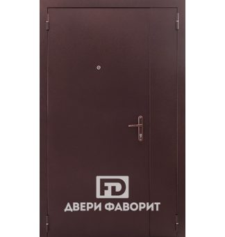 дверь стальная с двумя распашными створками окрашена цинкогрунтом