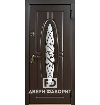 стальная дверь с ковкой и стеклом, отделка МДФ