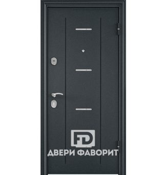 дверь отделана цинкогрунтом, изготовлена для улицы